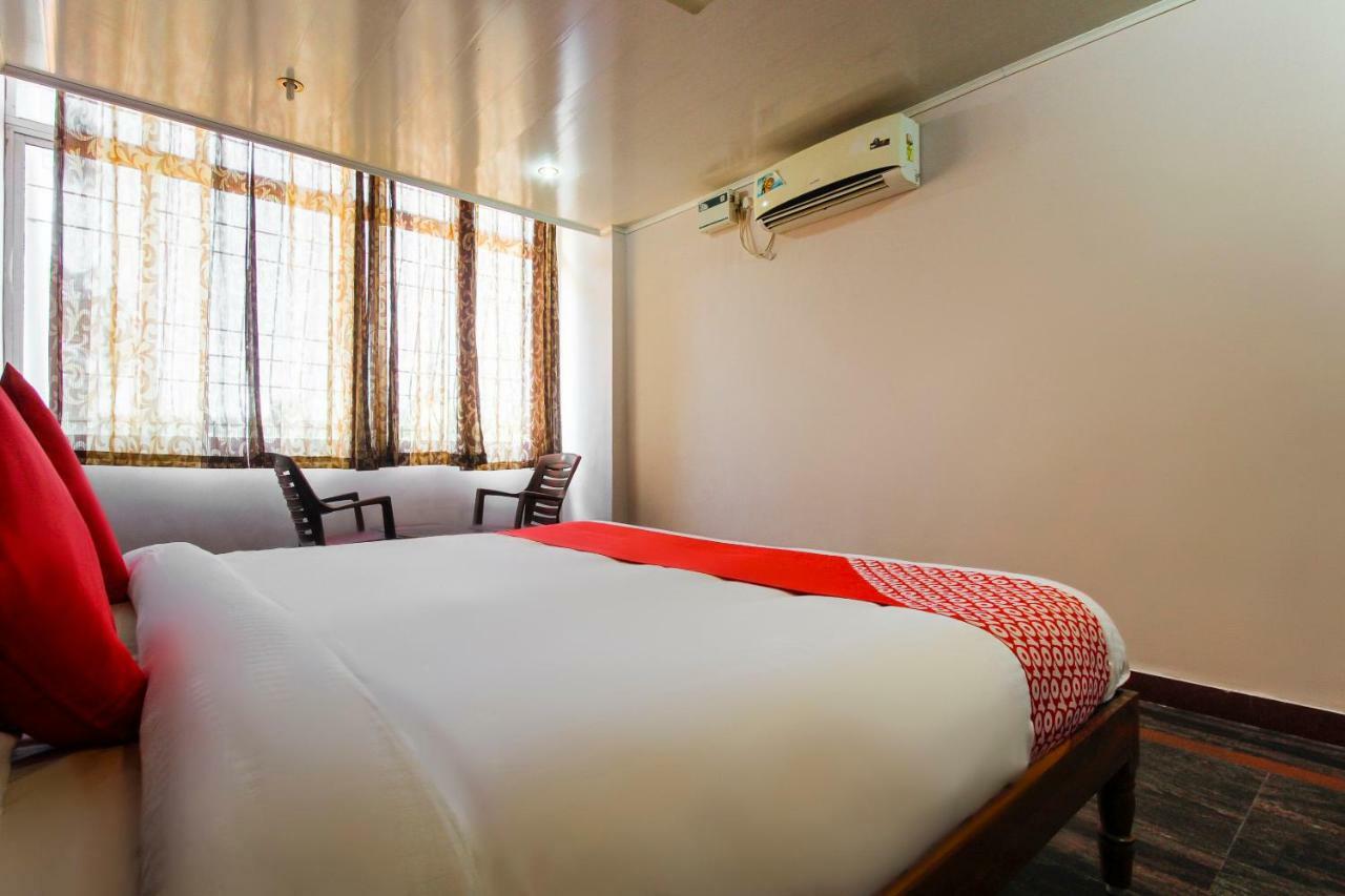 Oyo 45475 Annai Lodge Thanjavur Extérieur photo